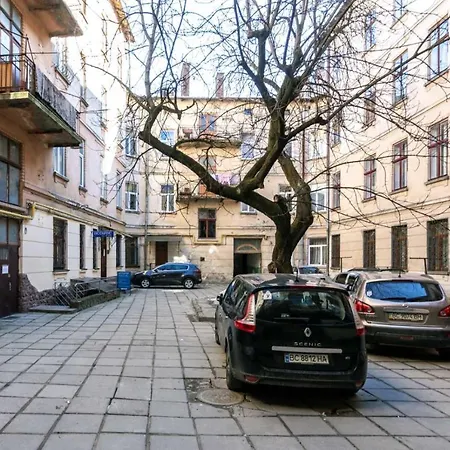 Apartment зелені біля оперного театру Flat In The Center